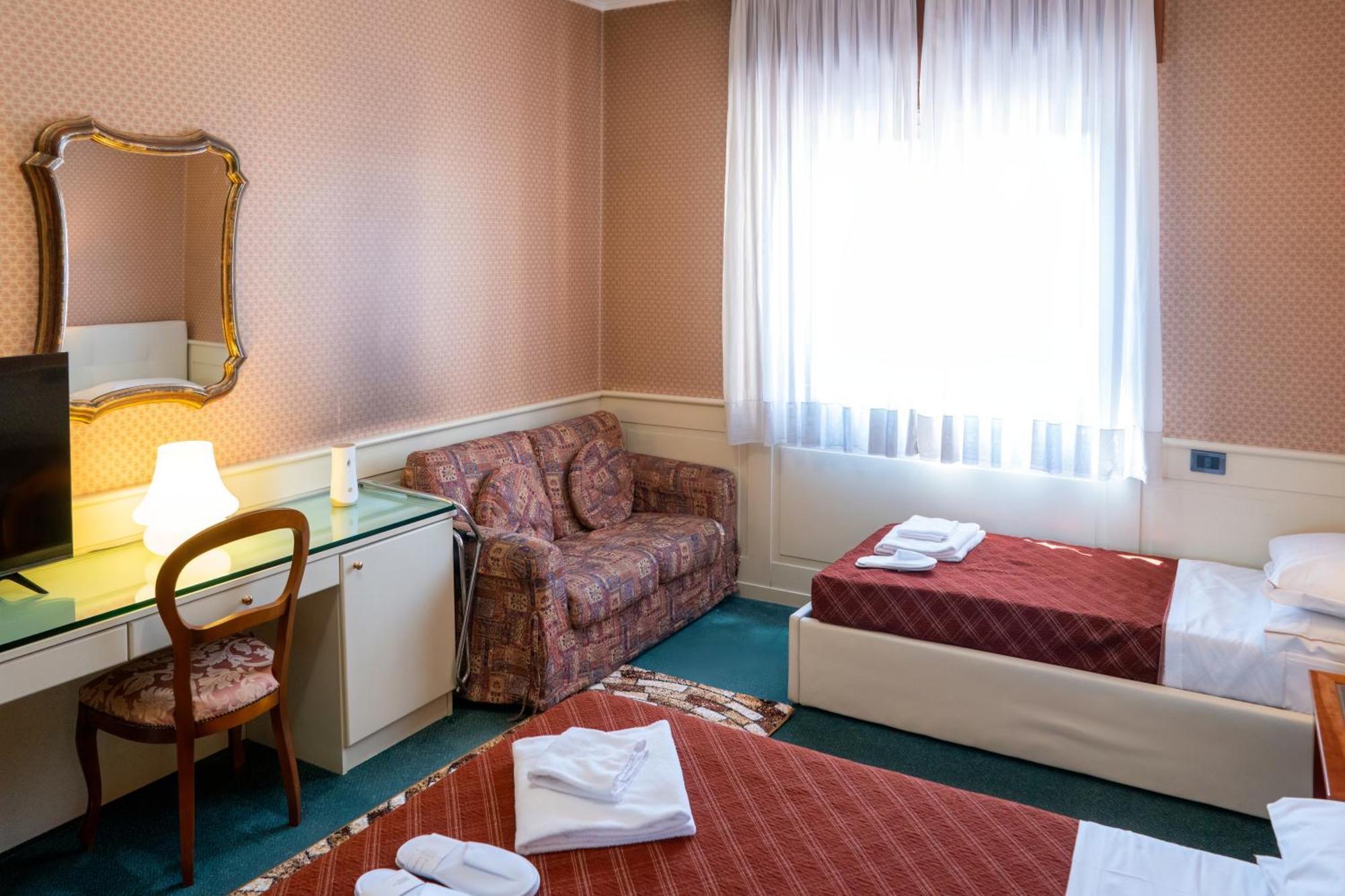 Hotel Alla Giustizia Mestre Exteriör bild