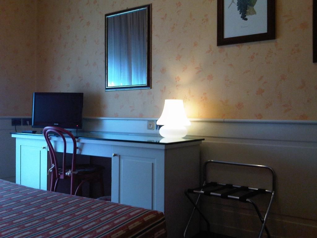Hotel Alla Giustizia Mestre Exteriör bild